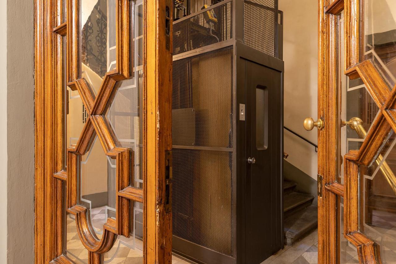 Cavour 83 Prestige House By 360Rentals Firenze Kültér fotó